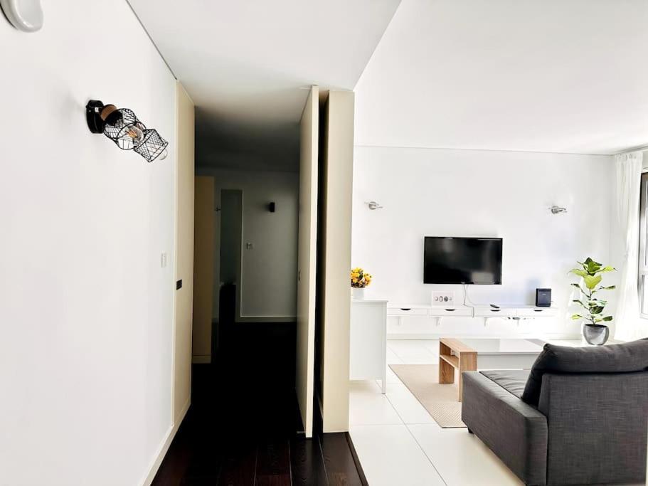 Marina Expo Apartment Lisbon Exterior photo
