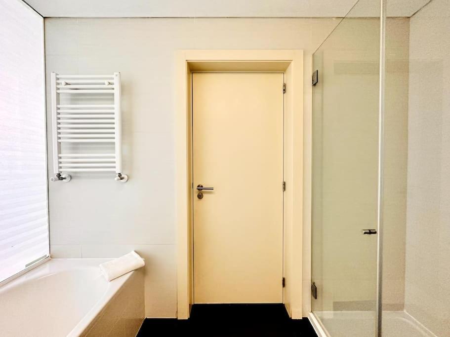 Marina Expo Apartment Lisbon Exterior photo